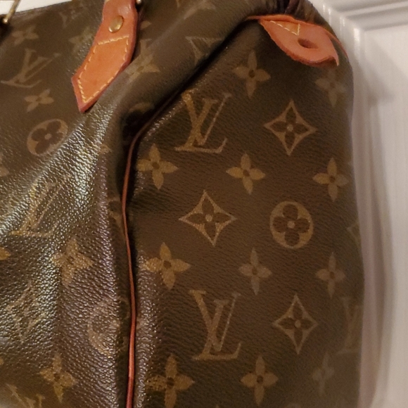 Handbag 11.75x8.5x6.5 - Picture 2 of 16